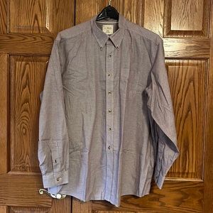 LL Bean men’s Plum and white houndstooth pattern button down